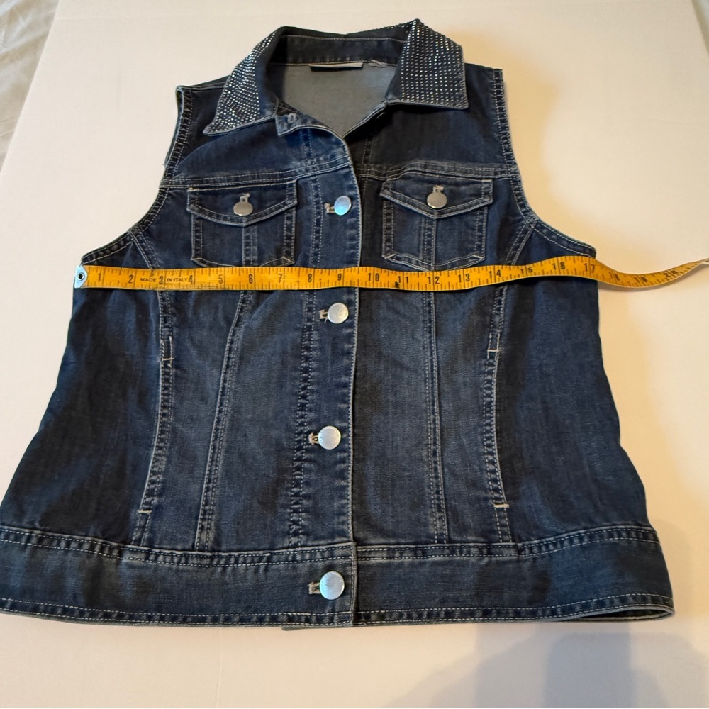 VTG Chico's Platinum Women's Studded Bejeweled Collar Button Up Denim Vest Small - Picture 5 of 6